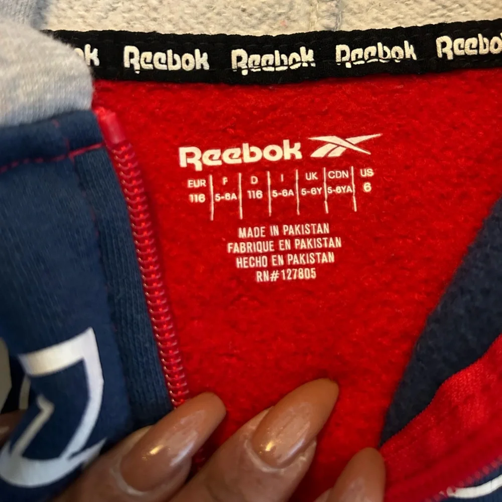 Like new Reebok jogging suit size 6 boys - Picture 4 of 6